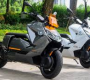 Xe Điện Có Thực Sự Tiết Kiệm Hơn Xe Xăng? Sự Thật Nhiều Người Bất Ngờ