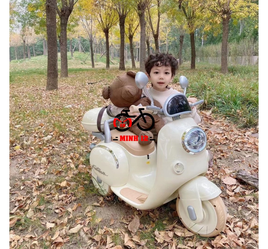 XE VESPA ĐIỆN TRẺ EM